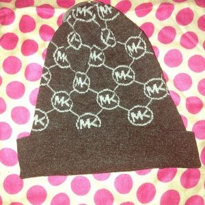 Michael Kors gray and white winter hat